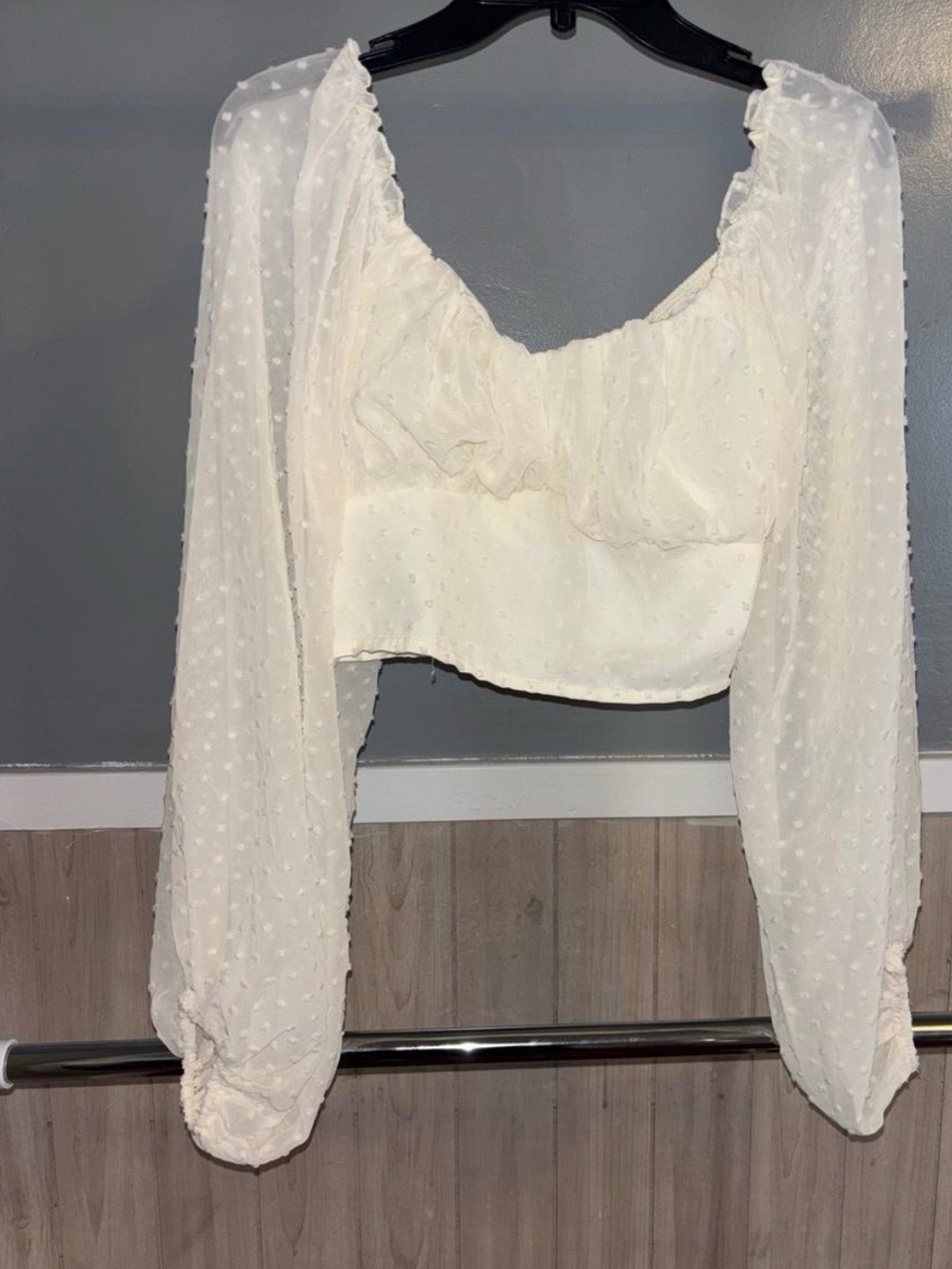 SHEIN Ivory Swiss Dot Puff Sleeve Crop Top